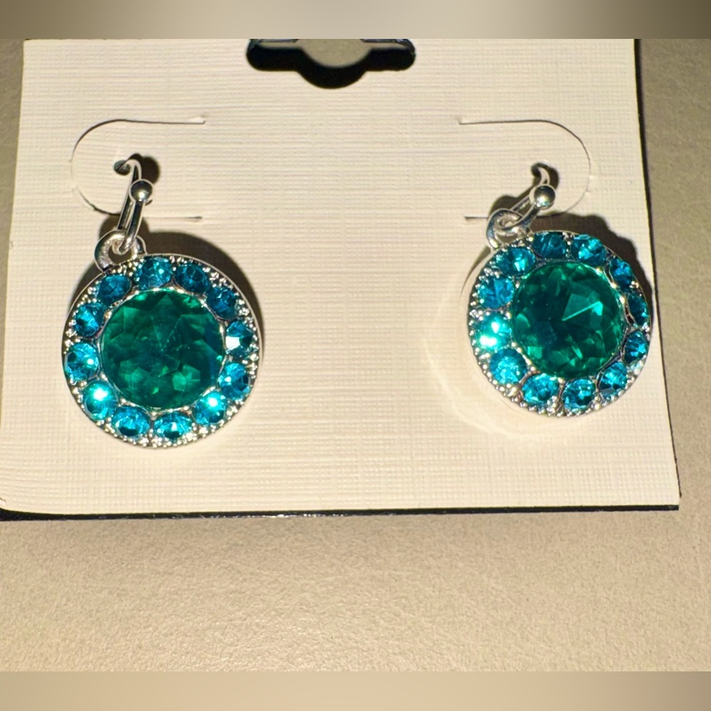 ✳️ Elegant Blue Green Gemstone Earrings